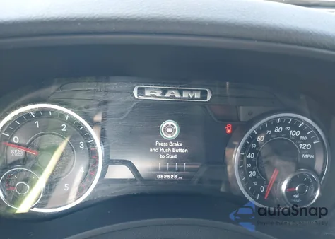 2021 Ram 2500 Big Horn 4X4 6'4 Box from USA, damaged, VIN 3C6UR5DLXMG584554